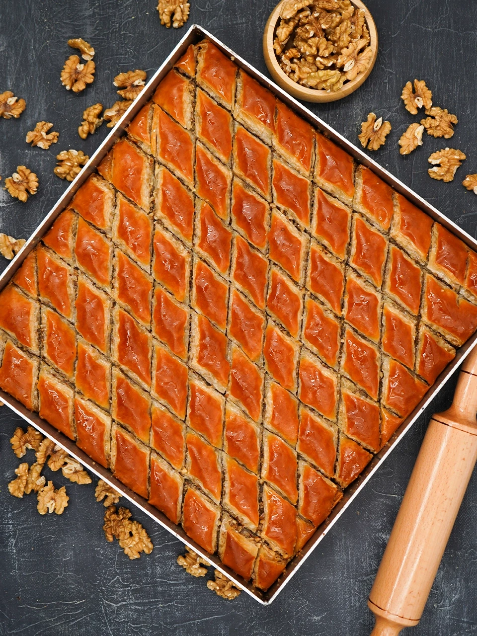 Cevizli Ev Baklavası