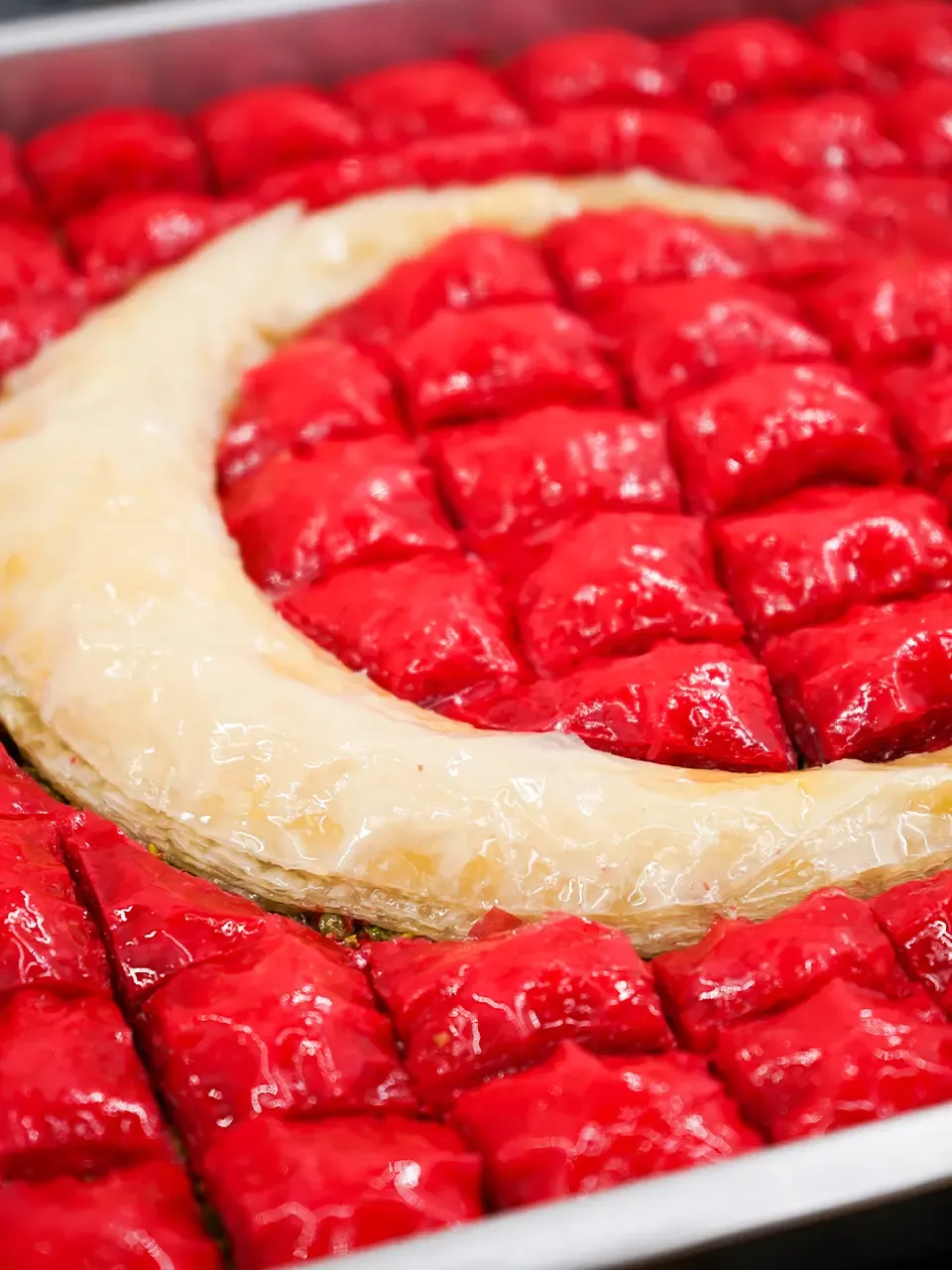 Türk Bayraklı Fıstıklı Baklava