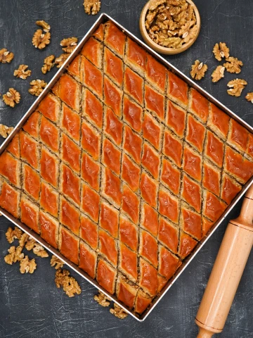 Cevizli Ev Baklavası