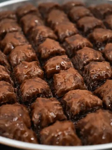 Cikolatalı Fıstıklı Baklava